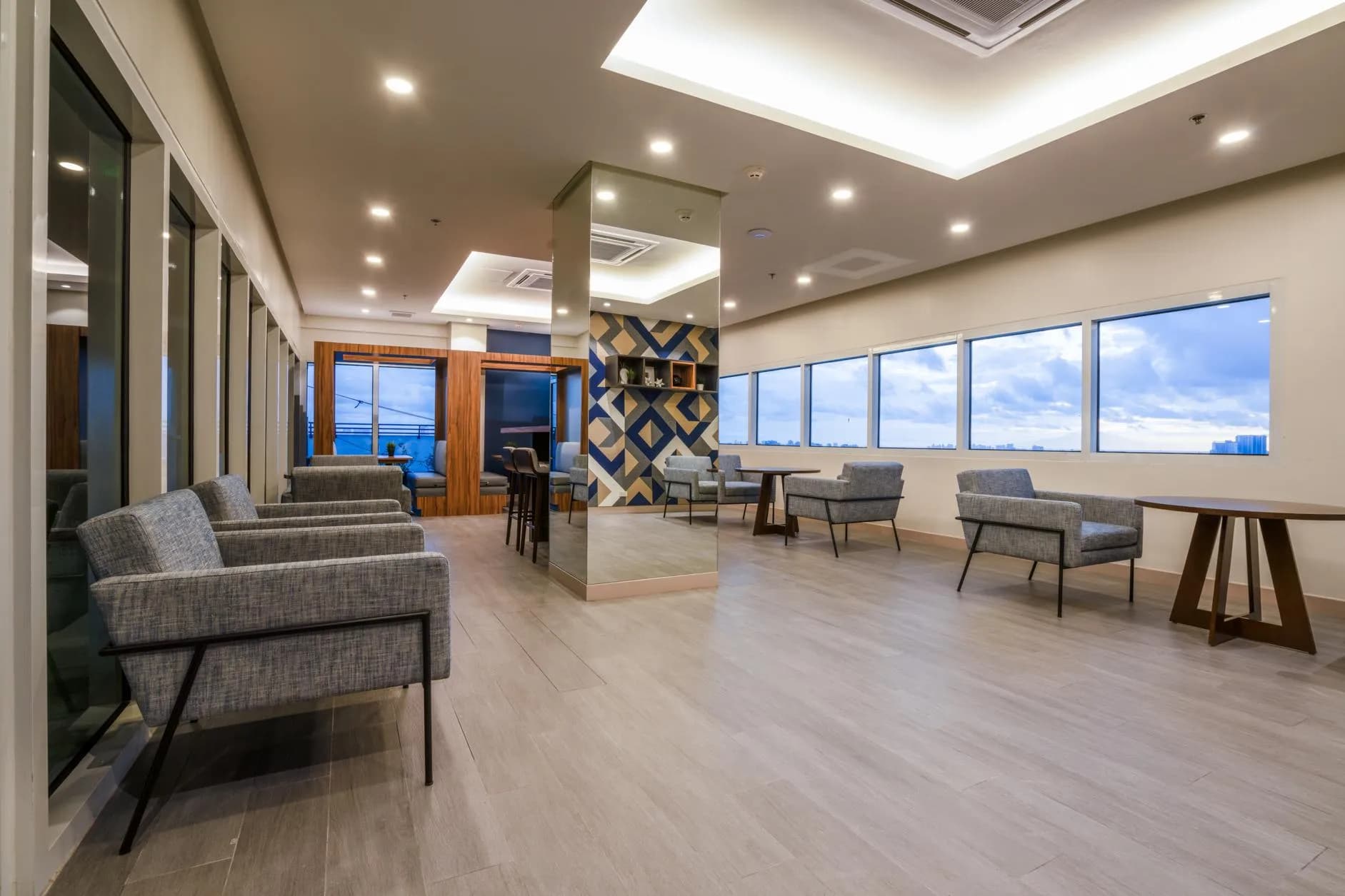 Torre Lorenzo Loyola East Tower amenity 17