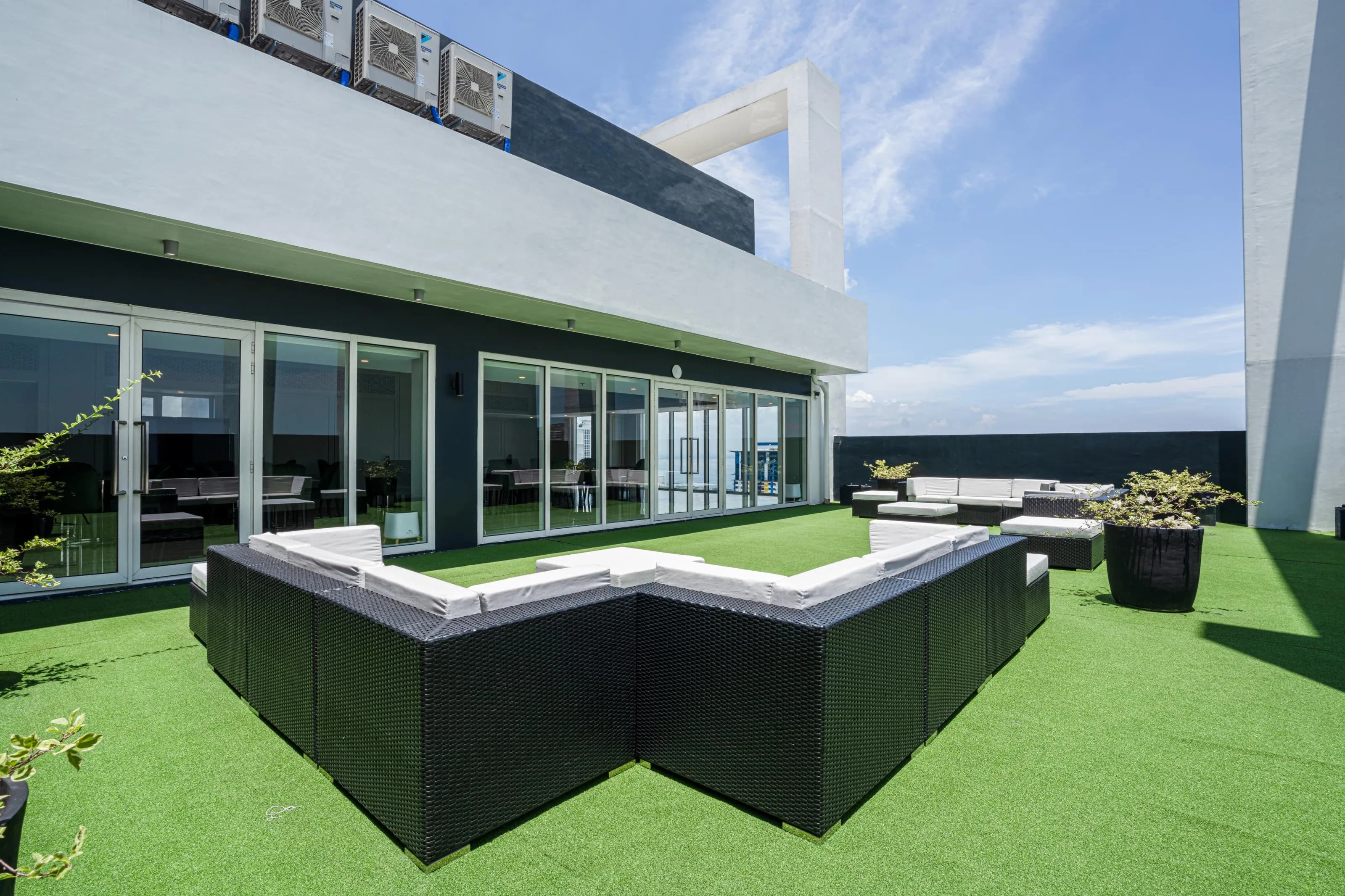 The Suites Torre Lorenzo Malate amenity 18