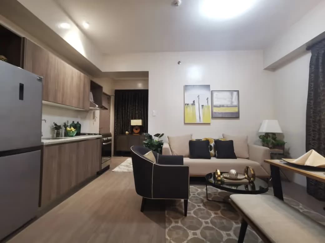 Adria at Tierra Lorenzo Lipa gallery image 2