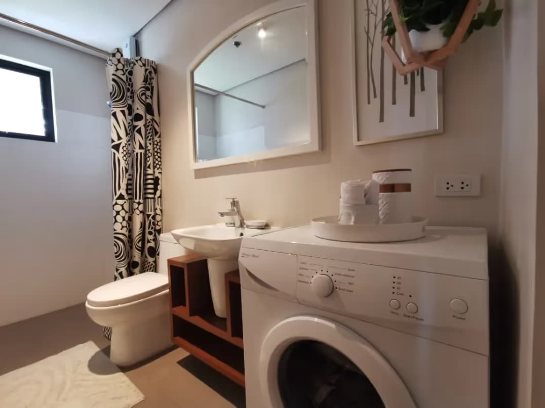 Adria at Tierra Lorenzo Lipa gallery image 7